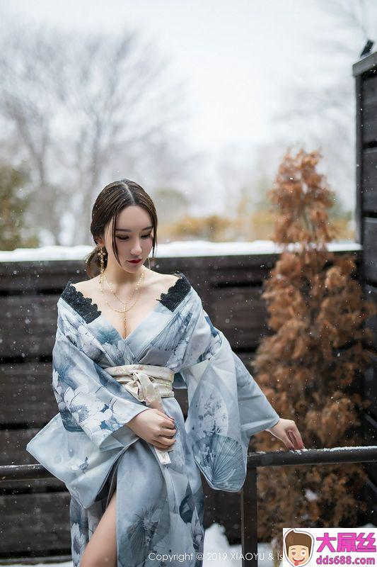 女神周于希Sandy北海道旅拍雪中佳人秀美乳撩人诱惑写真