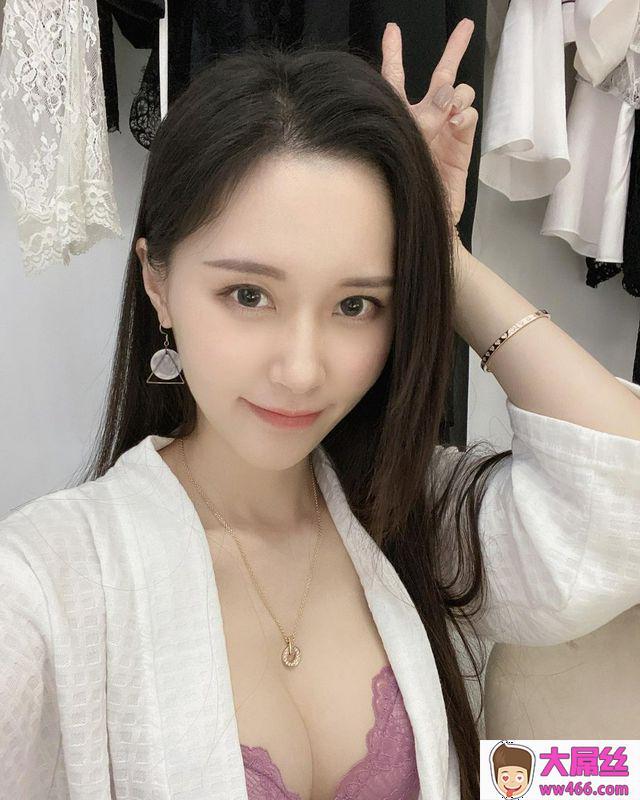 高挑长发美人Vanessa浑圆饱满身材让人看了都受不了